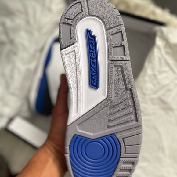 Jordan Retro 3 “Racer Blue” - Picture 7 of 8